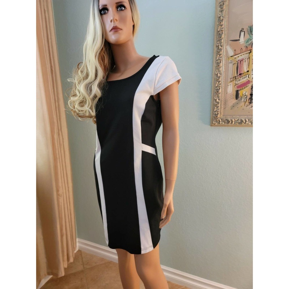 nicki minaj black white mesh back workweek cute glow up Cotton Spandex large